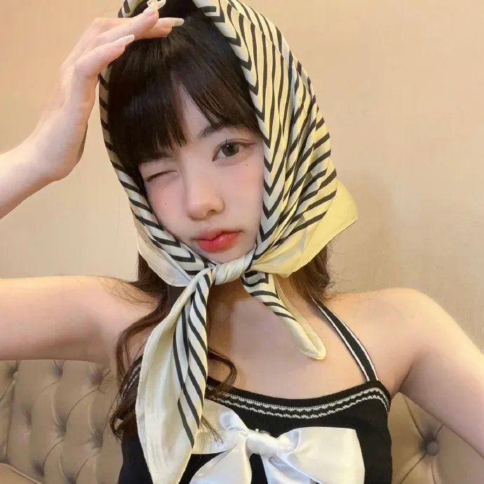 被皇帝冷落后我开了后宫幼儿园