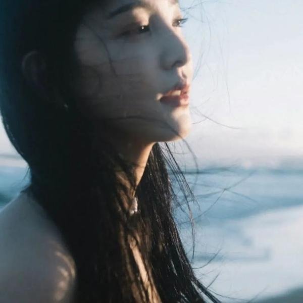 卿如野菊花